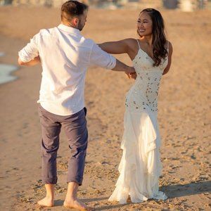 WEDDING DRESS-PERFECT FOR BEACH AND BOHO THEME